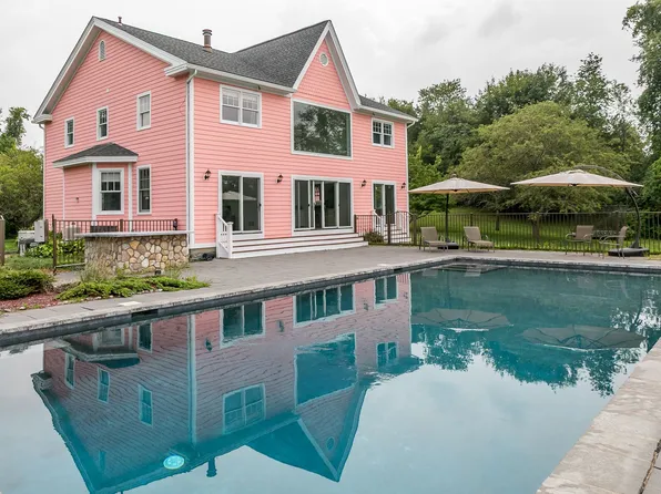 29 Legrand Ave, Tivoli, NY 12583