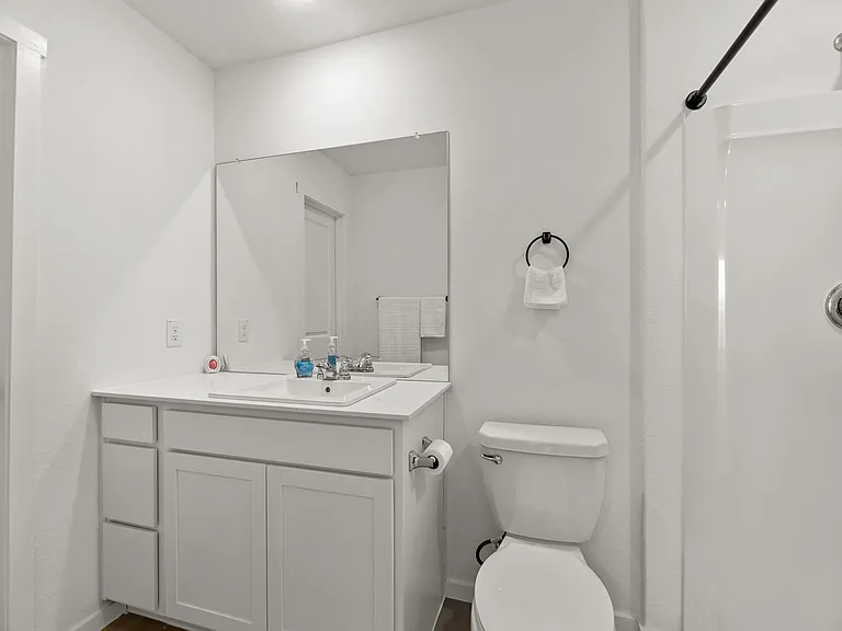1527 Tiptop Mdw — Photo 12