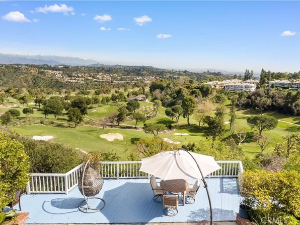 2282 Canyonback Rd, Los Angeles, CA 90049