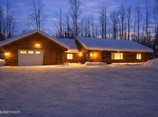 13811 N Willow Dr, Palmer, AK 99688