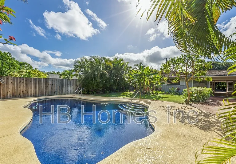 115 Ohana St — Photo 3