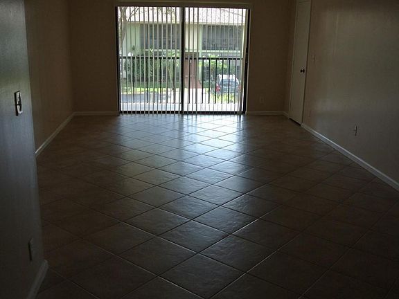 2nd image of 9875 Pineapple Tree Dr APT 209