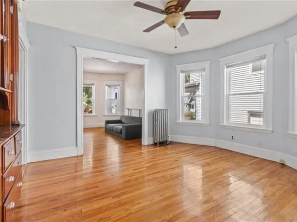 40 George St #2, Medford, MA 02155