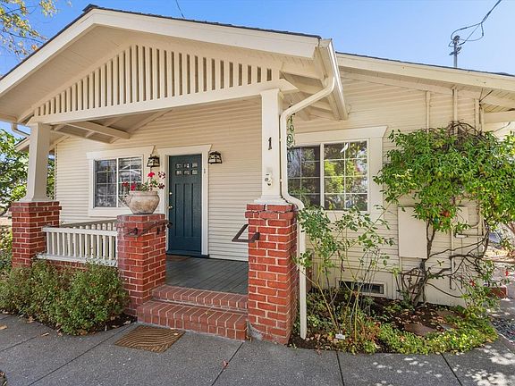 3rd image of 4344 Langner Avenue