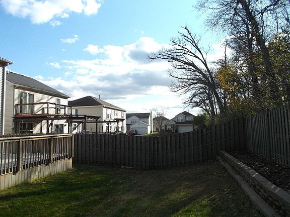 3rd image of 48 S Waterford Dr