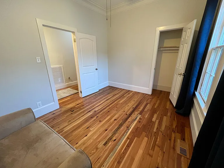 228 Walker Ave NE — Photo 6