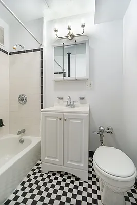 Rented by Compass | media 6