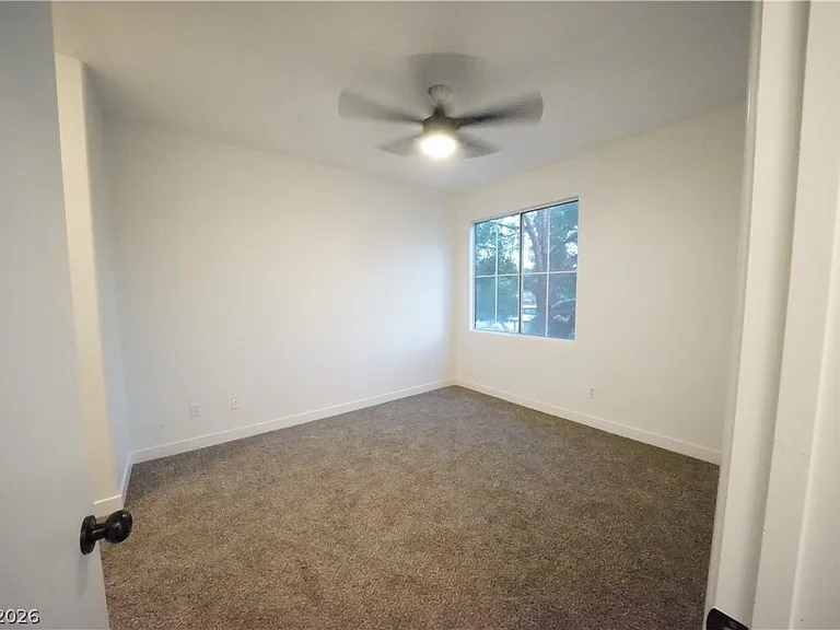 9050 W Warm Springs Rd #2084 — Photo 20