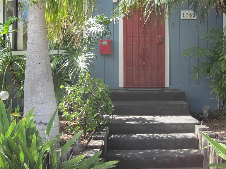 1768 Cable St — Photo 19