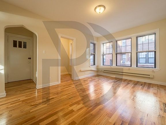 2nd image of 4407 N Wolcott Ave #4407A2