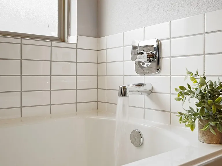 1511 Maple Ridge Dr — Photo 31