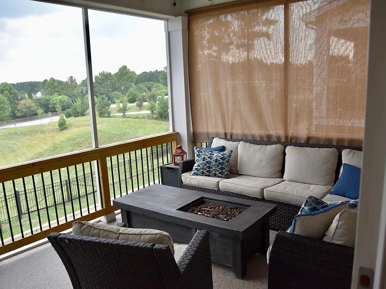 614 Gateway Crossing Ln — Photo 18