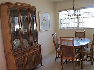 4th image of 35 Vista Gardens Trl