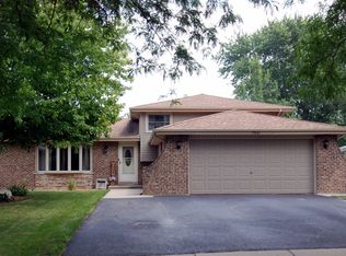 19821 S Schoolhouse Rd, Mokena, IL 60448