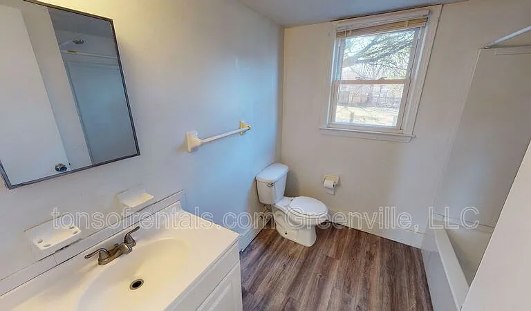 803 Davenport Rd — Photo 7