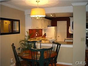 2nd image of 50 Ferry Ct #50