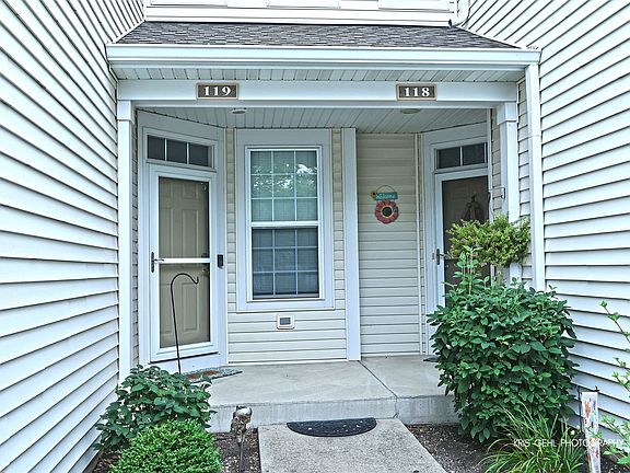 2nd image of 119 Harvest Ct #119