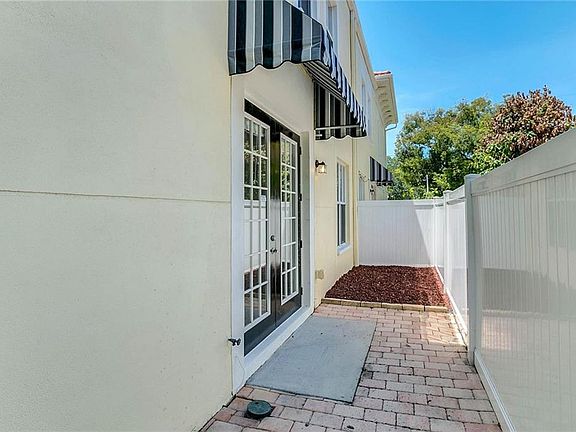2nd image of 512 S Orleans Ave Unit 2