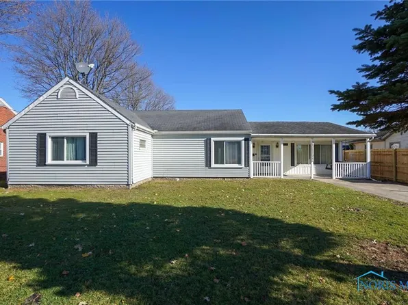 510 N 2nd St, North Baltimore, OH 45872