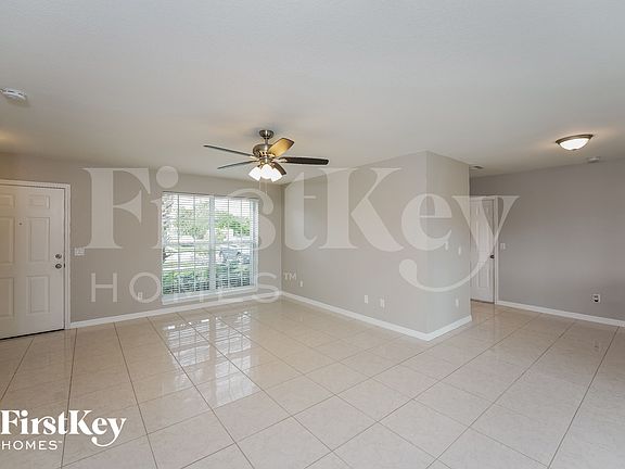3rd image of 21426 Glendale Ave