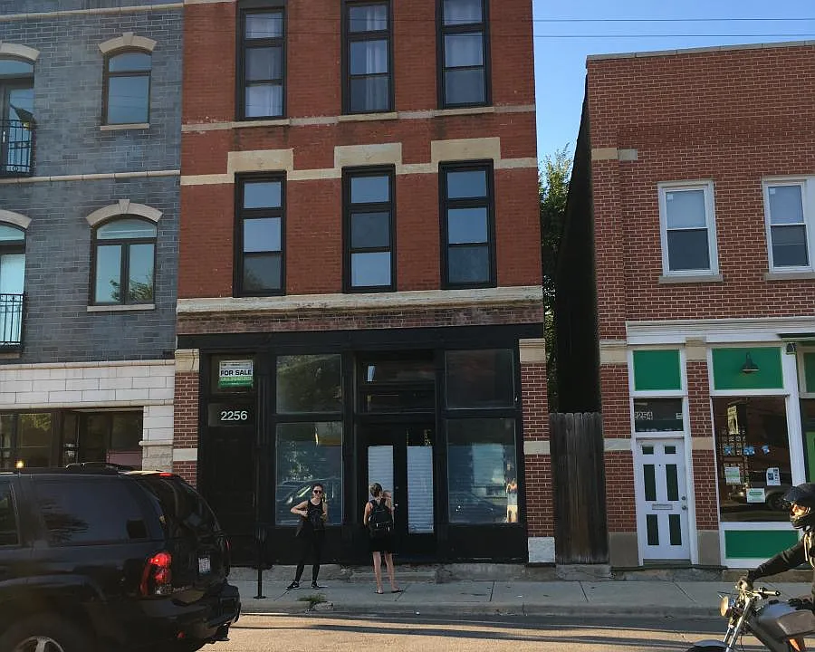 2256 W Grand Ave #2
