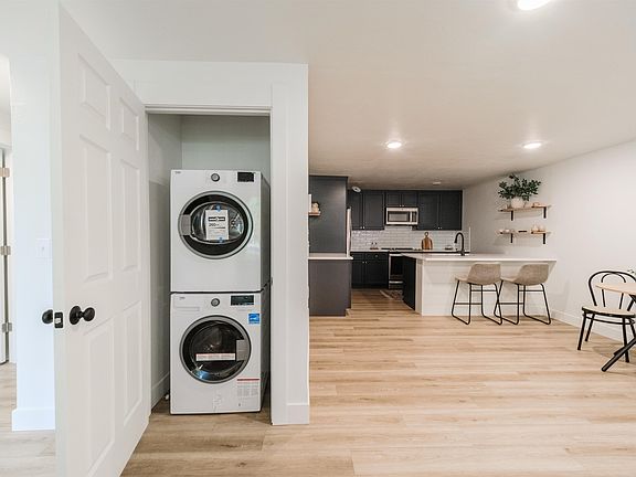 2nd image of 6009 E 6th Ave