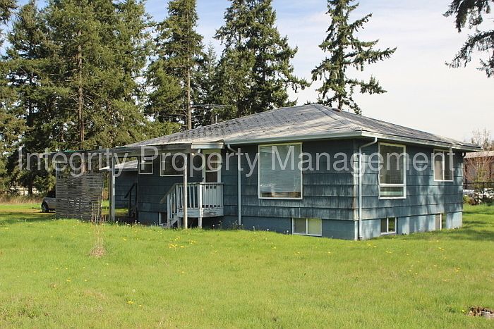 1st image of 21509 Mountain Hwy E