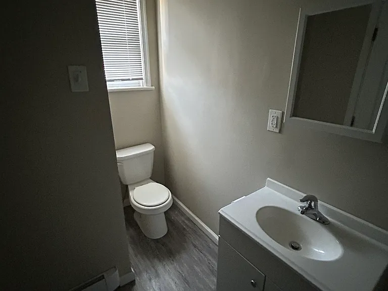 1009 Lincoln Ave — Photo 1