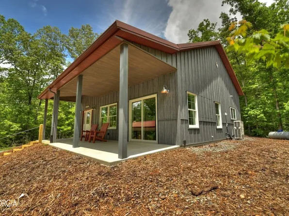 149 Knollwood Gln, Mineral Bluff, GA 30559