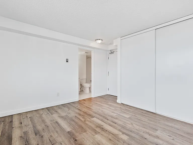 80 Florence St #706 — Photo 18