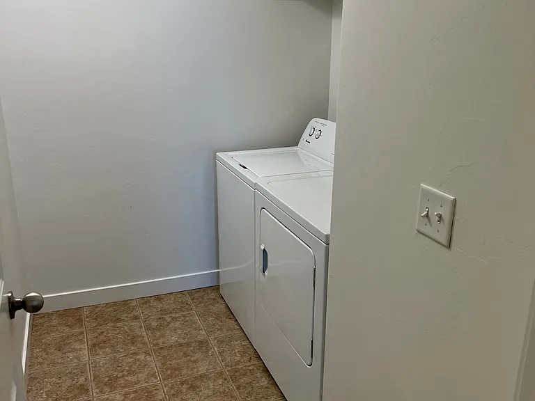 14285 S Side Hill Ln — Photo 25