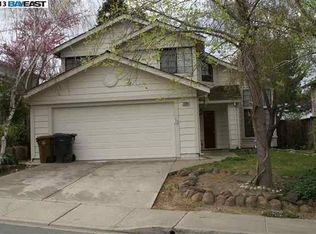 2208 Forsythia Way, Martinez, CA 94553