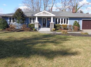 352 Kildare Dr, Toms River, NJ