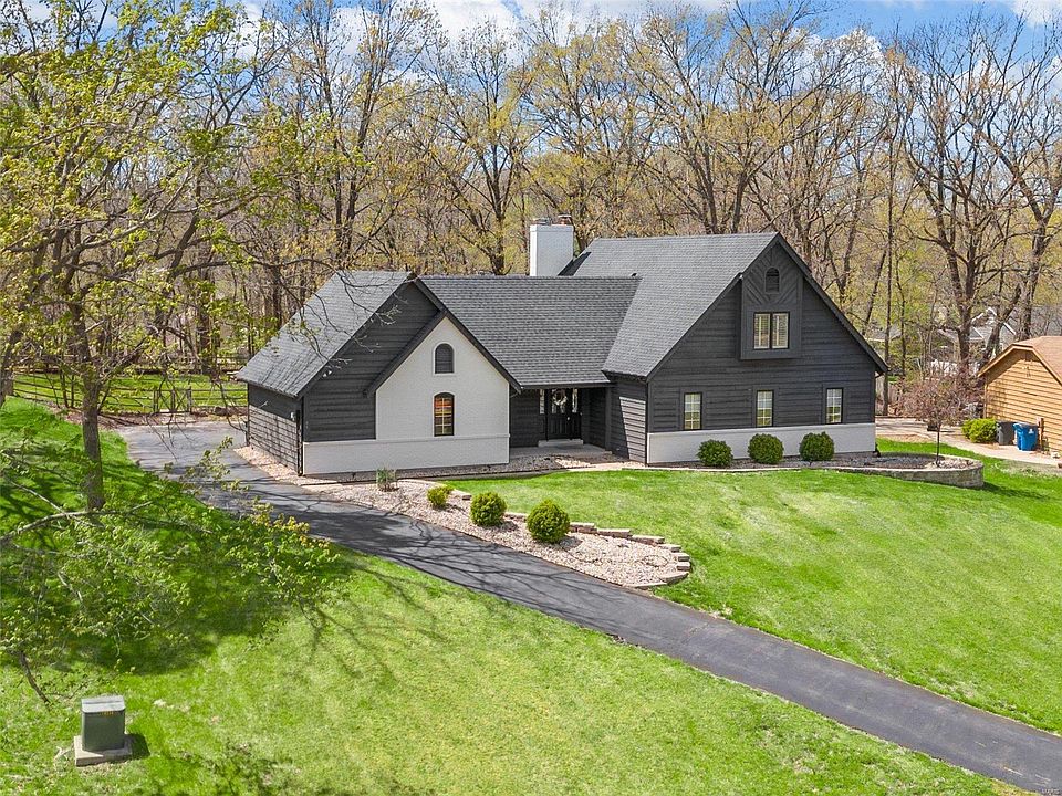 485 Thunderhead Canyon Dr, Ballwin, MO 63011 Zillow