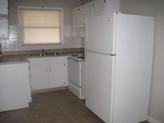 5th image of 728 Hi Crest Dr