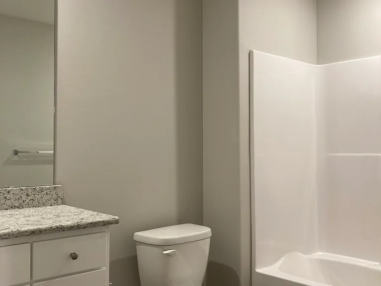 1000 S Brooks Ave #1002 — Photo 8