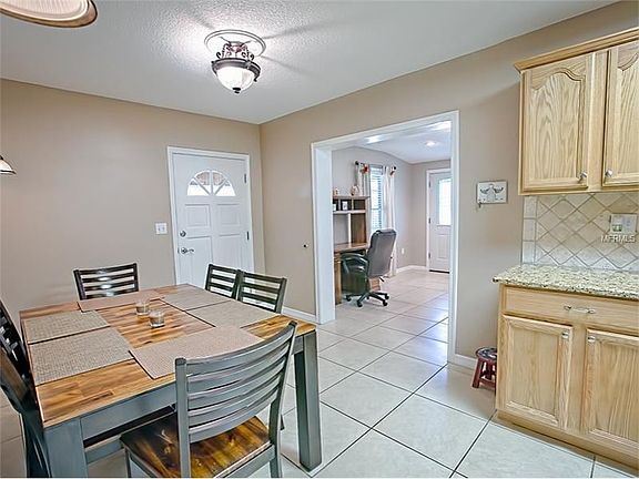 5th image of 10919 Lake Harris Cir