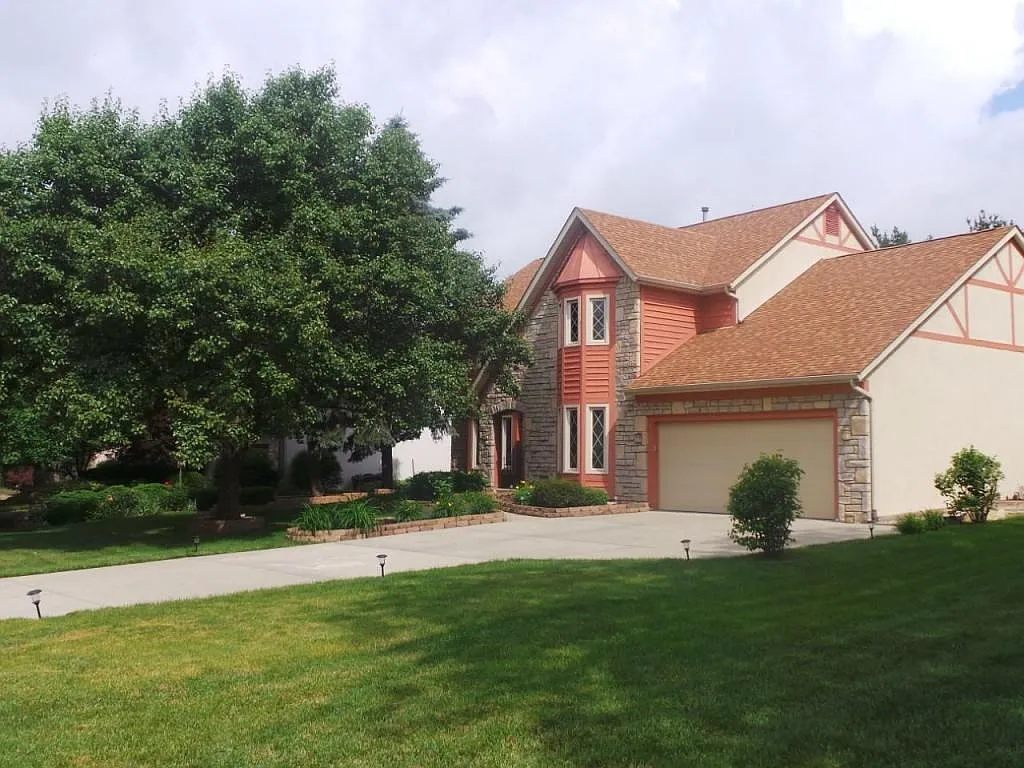 7750 Slate Ridge Blvd photo 1