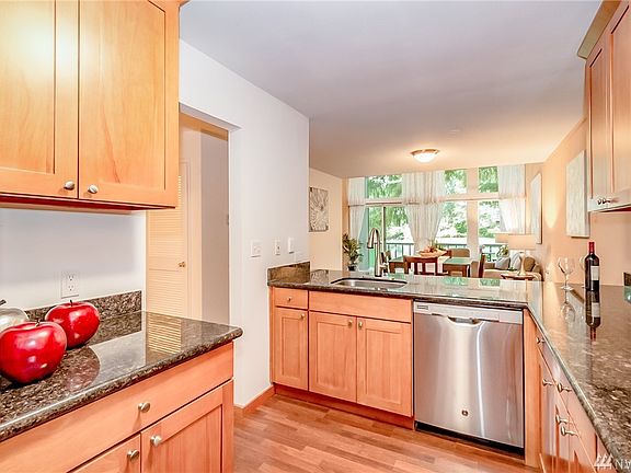 4th image of 6260 139th Ave NE #60