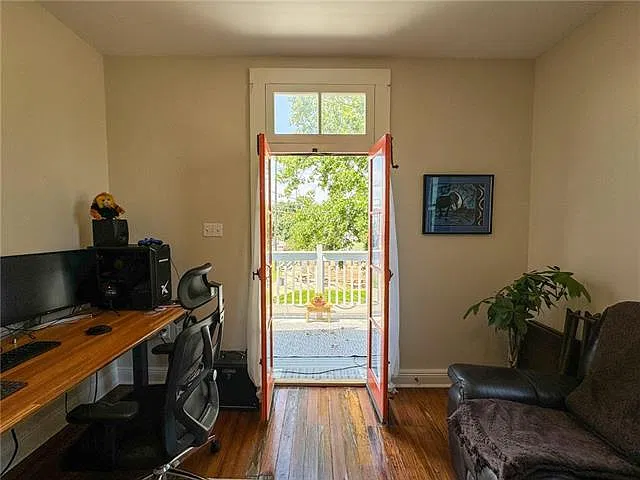 1 bed, 1.0 bath, 625 sqft, $1,300 — Photo 4