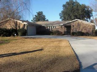 385 Ogeechee Dr, Richmond Hill, GA 31324