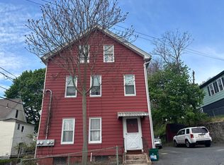 9 Marshall St APT 2, Worcester, MA 01604