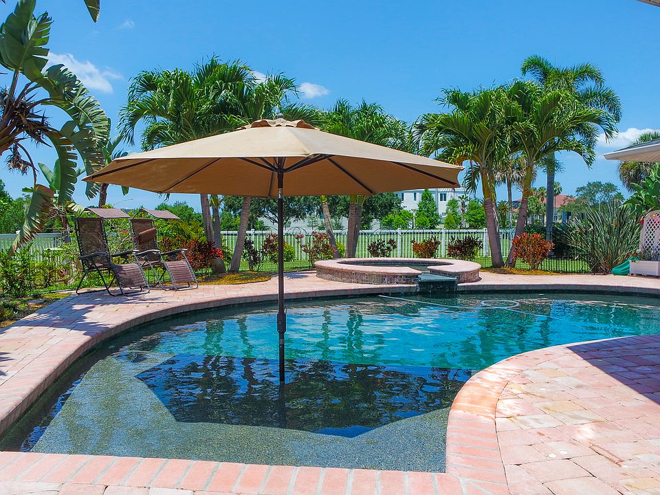 Saltwater Pool and Spa