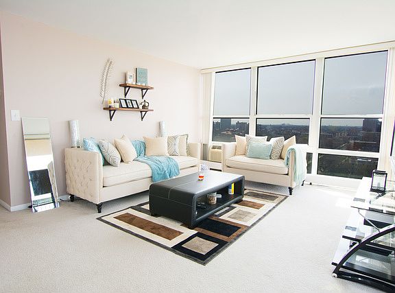 4th image of 6730 S South Shore Dr APT 1404