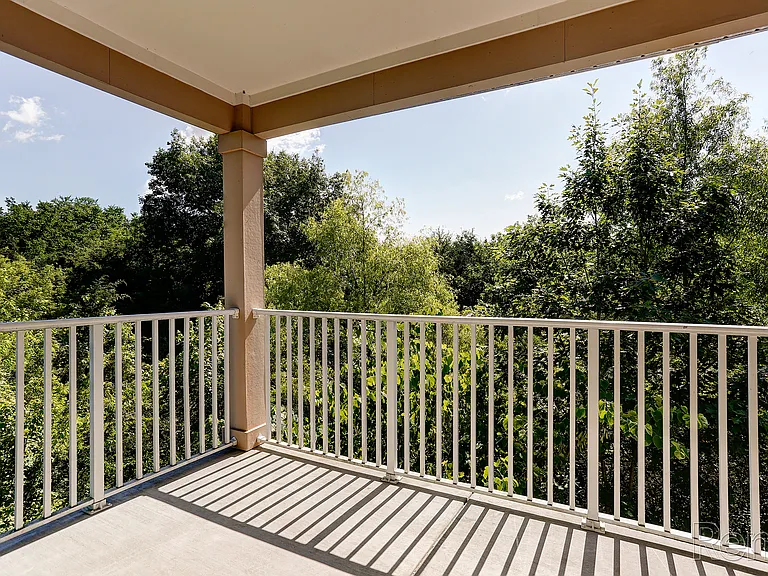 Northfield Ridge Apartments — Photo 32
