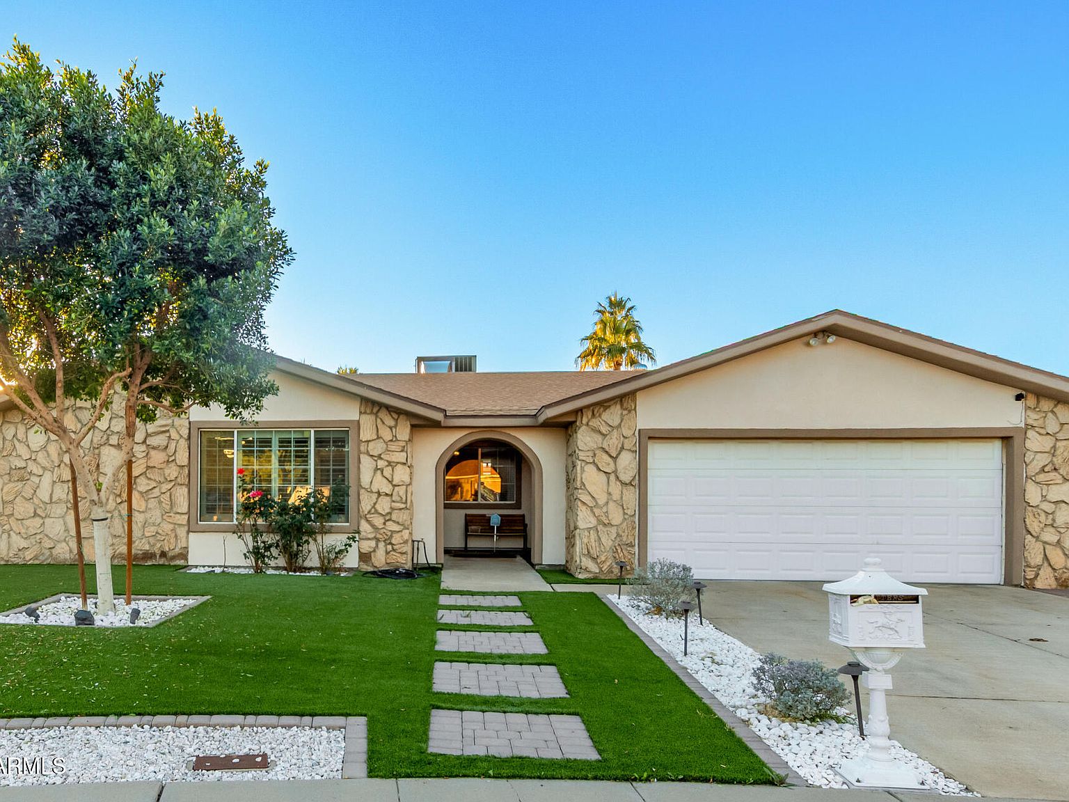 6546 W HIGHLAND Avenue, Phoenix, AZ 85033 | Zillow