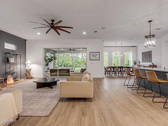 5th image of 6264 W Fallsgrove Ln