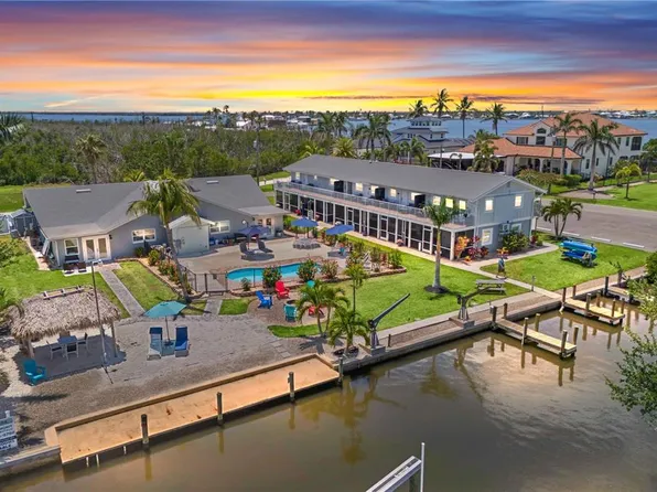 12200 Shoreview Dr, Cape Coral, FL 33993