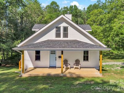1415 Roan Rd, Spruce Pine, NC, 28777