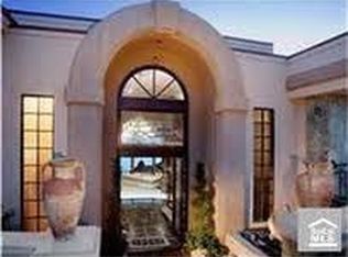 631 Loretta Dr, Laguna Beach, CA 92651